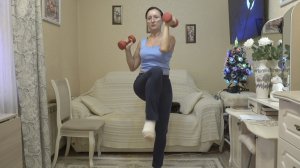 Декабрь 2025 года. Тренируюсь под пение соловья. Вкусные вареники с лисичками.