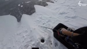 ЭТО ЖЕСТЬ! ОГРОМНЫЕ СУДАКИ НА ВИБЫ И БАЛАНСИРЫ СО ЛЬДА, ВОЛГА ЩЕДРА