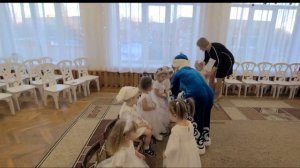 новогодний утренник 1 младшая группа