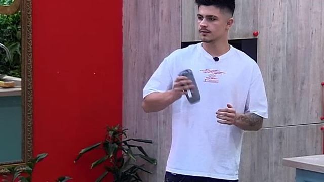 💕 Никита Гуранда оправдывается в сети за потасовку с Романом Кузиным| Новости Дом 2 смотреть онлайн