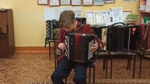 Поёт душа под баян.