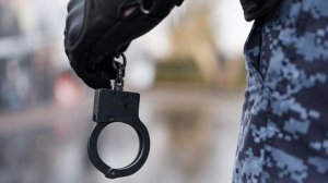 Обвиняемую в растлении двух школьников учительницу освободили из-под стражи