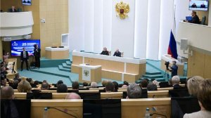 Путин выразил уверенность в профессионализме сенаторов РФ