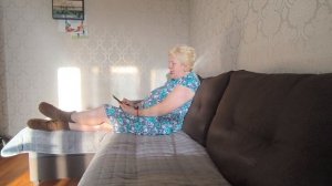 Ваши комментарии греют мне душу!Любашины будни,читает комментарии!Алиса рассказала кто Я‼️