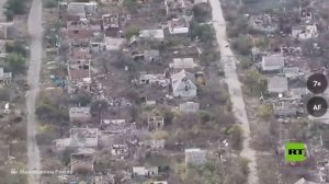 مقاطعة دونيتسك.. مدفع هاوتزر الروسي "D-30" يشن قصفا على مواقع أوكرانية