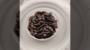 CzechMates Crescent — Dark Bronze