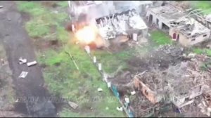 🔥Мощные кадры от операторов БпЛА 57 гвардейской мотострелковой бригады группировки войск "Восток"