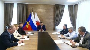 Глава округа объехал стройки и провёл планёрку.