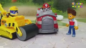 Видео для детей с игрушками - Свинка Пеппа Щенячий Патруль Плеймобил. Мультики про машинки.