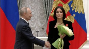 «Гражданство по убеждениям» — Канделаки сказала Путину то, что никто не ожидал