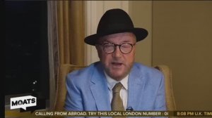 Сегодня у власти США буквально культ личности!