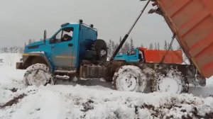 Траки на Офф Роаде