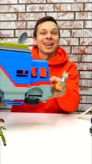 Бен 10, Федя и Хекс чинят колесо грузовика!  #машинкидлядетей #длядетей #игрушкидлядетей смотреть онлайн