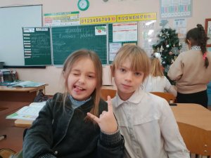 Делаем браслетики из бисера