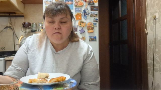 мукбанг ем пп сырники наслаждаюсь жизнью смотреть онлайн