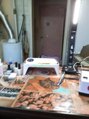 делаем маникюр