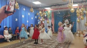 Танец "Капризная принцеса"