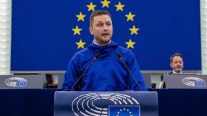 Премьер Гренландии Нильсен сожалеет, что США снова захотели захватить остров