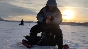 Рыбалка на блесну озеро Большое!