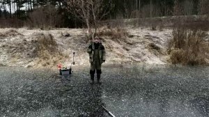 Первый лёд, рыбы нет ) Даугава.