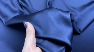 Шёлк  тёмно-синего цвета 46825