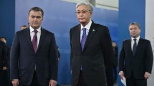 Токаев ознакомился с деятельностью завода по производству коммунальной техники