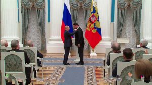 Абдразаков поблагодарил Путина за доверие.