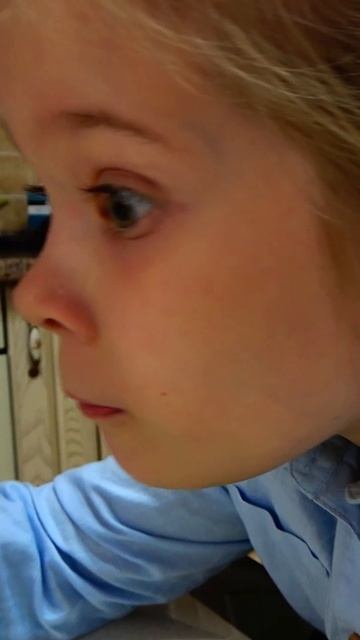 ПРАНК НАД МАМОЙ! смотреть онлайн