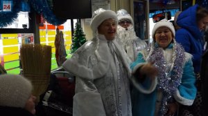 Новогодний троллейбус колесит по  улицам столицы Хакасии