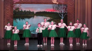 Студия эстрадного вокала "А-зарение" , рук. А.Э.Азарина " Матушка - Земля "