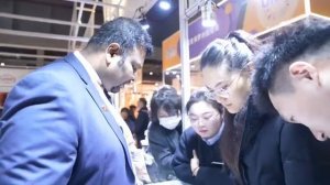 🏬В Шанхае прошла ярмарка Международной выставки импортных товаров