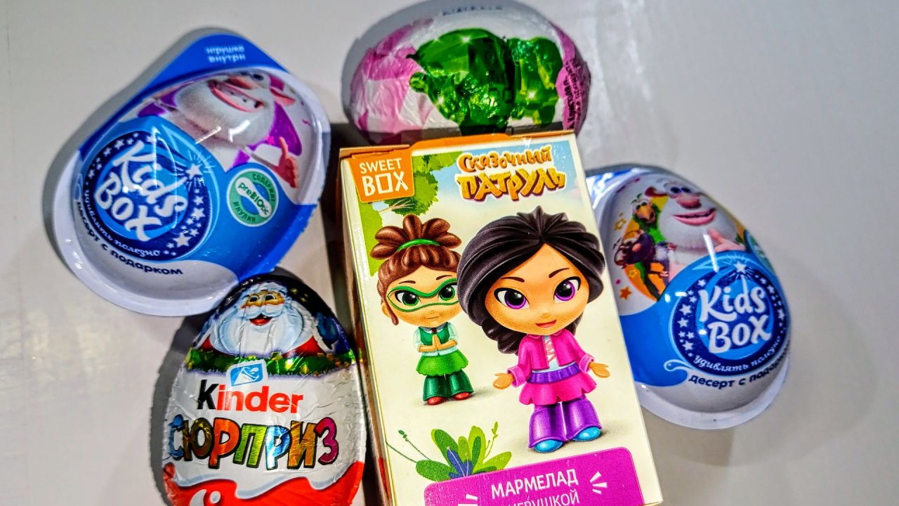 АСМР шоколадный распаковка Киндер Сюрприз яйца АСМР Новинка Роблокс хелло Китти ЛОЛ Чупа Чупс 🤯🙀 смотреть онлайн