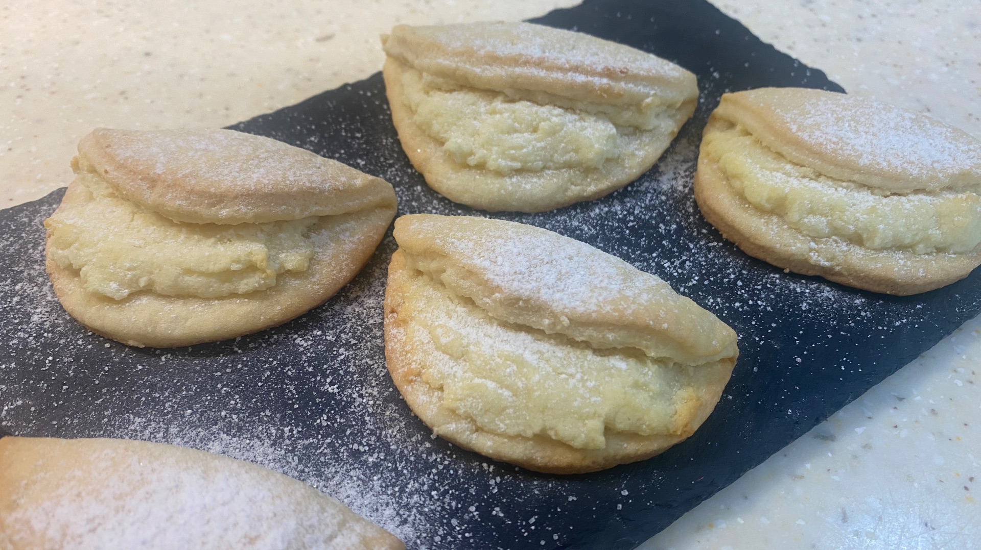 Сочни с творогом смотреть онлайн