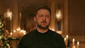 Зеленский поздравил украинцев с Рождеством, которое сам перенес на 25 декабря.