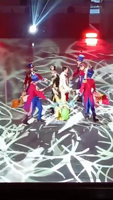 Эпизод из "Щелкунчика"