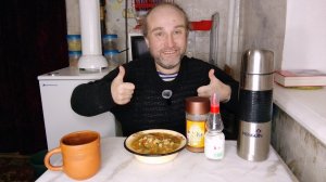 обед с Рыжулей. жизнь и смерть во власти языка. мукбанг. обжор. еда на камеру. диета. шизофрения.