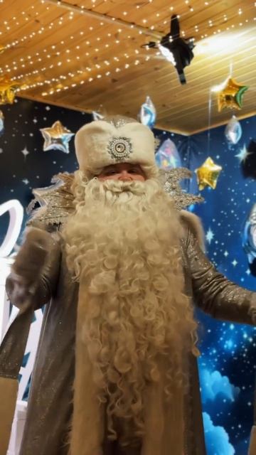 Новогоднее настроение само себя не создаст - Новогодняя резиденция Деда Мороза в Нижнем Парке .mp4 смотреть онлайн