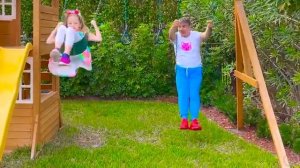 Настя  занимается чтобы стать умнее