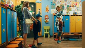 СашаТаня. Вашего ребенка тоже папа собирал? Дети меняемся одеждами обратно