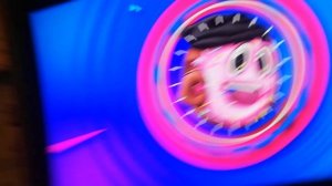 Сам ты даун!!! 😡😡😡