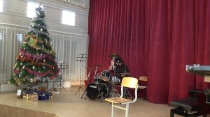 Карабас-Барабас разбушевался!