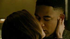 Рафаэль и Хоуп__Я влюбился в нее