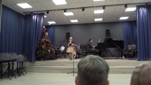 Ясна. Блок-флейта. Новогодний концерт в ДМШ им . А.К Глазунова. 23.12.2025