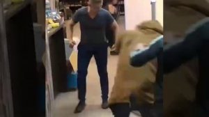 👊Обычное утро в алкомаркете