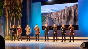 Государственный вокальный ансамбль "Туймаада" исполняет песню "Сахам Сирэ барахсан" (Якутия моя)