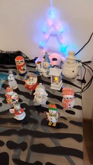 Тем временем 25.12.2025...Новый год все ближе смотреть онлайн