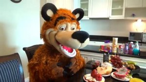 Шоппинг экзотические фрукты необычные напитки и еда в Тайланде