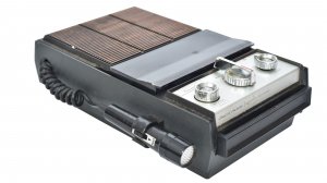 Удивительная модернизация самого первого кассетного магнитофона