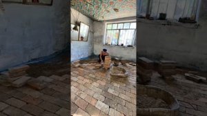 Китаец делает ...🤔