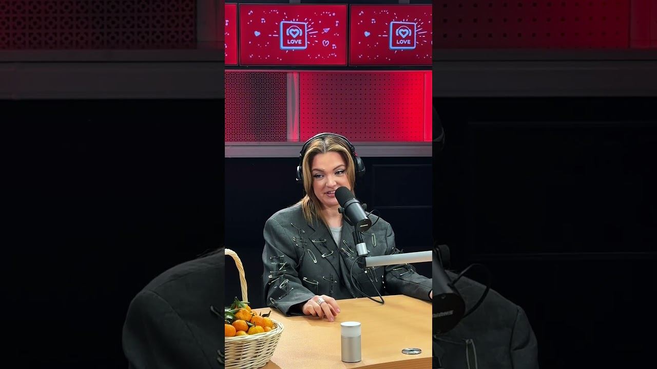 Что обязательно должно быть на новогоднем столе?Отвечает астролог Инна Любимова! ✨#LoveRadio смотреть онлайн